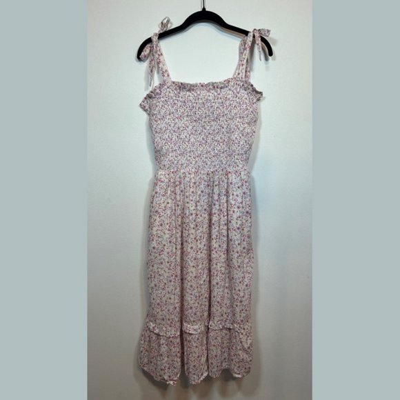 Draper James | Floral Bow Strapped Smocked Dress - Picture 2 of 8